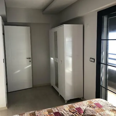 아파트 Moonhill Homes